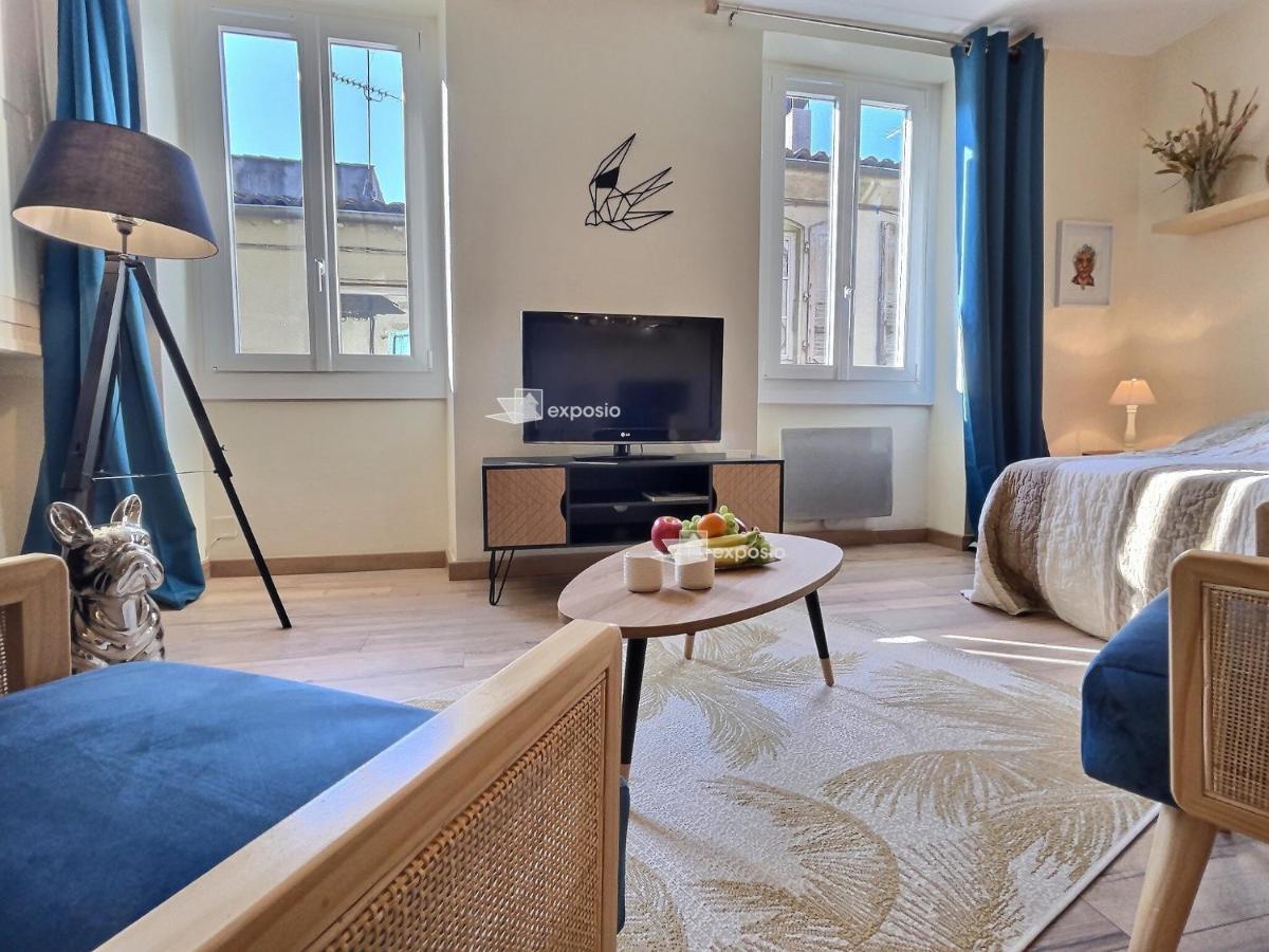 Le St-James Studio Hypercentre Apartment Valence  Exterior photo